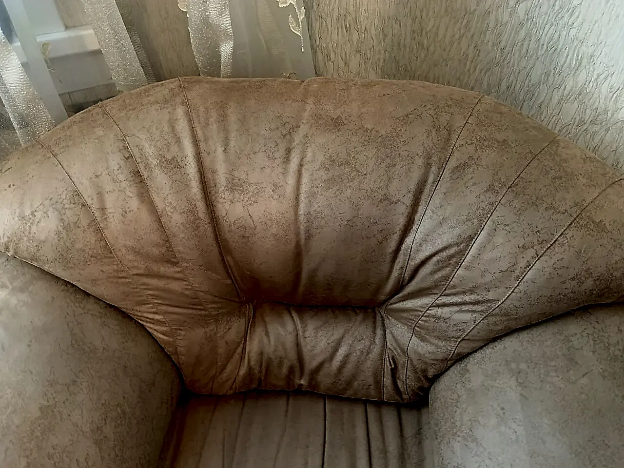 03.08.2021. Химчистка. Кресло после чистки.