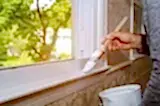 Покраска деревянных окон
